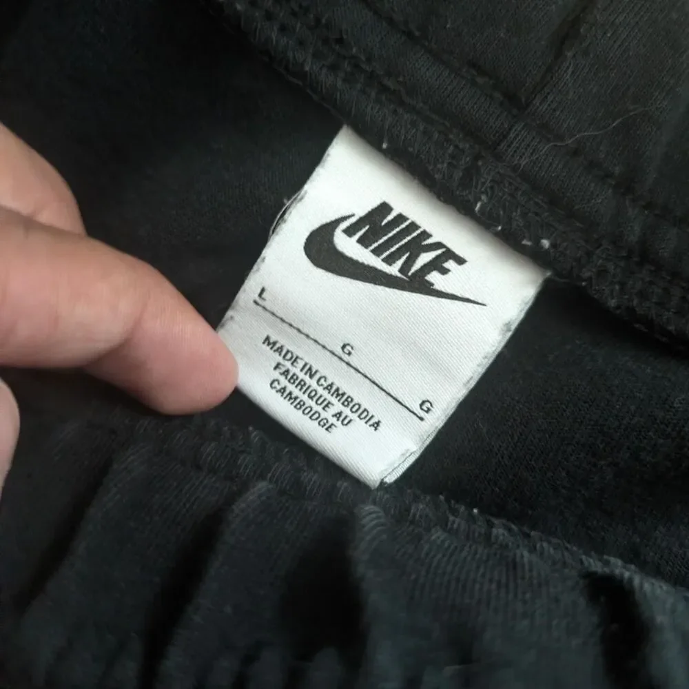 Nike Men's Black Joggers-tracksuits